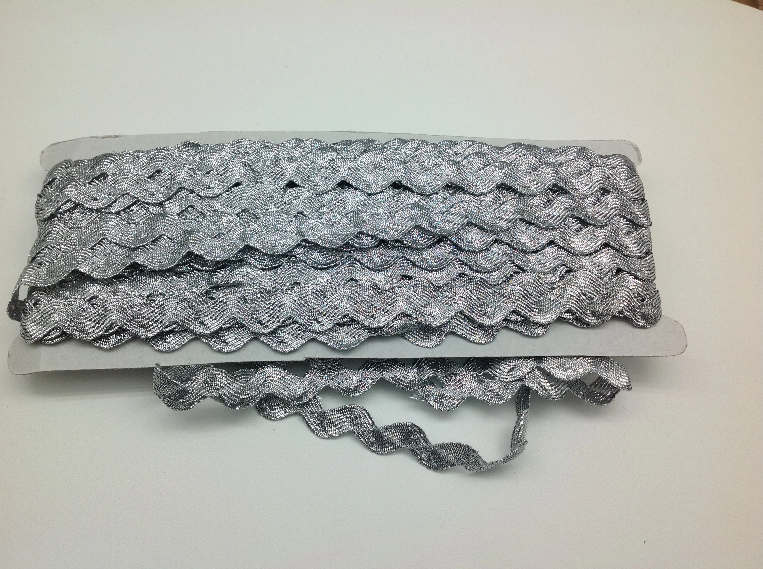 Tradway Ric-Rac_10mm_238_25m.JPG