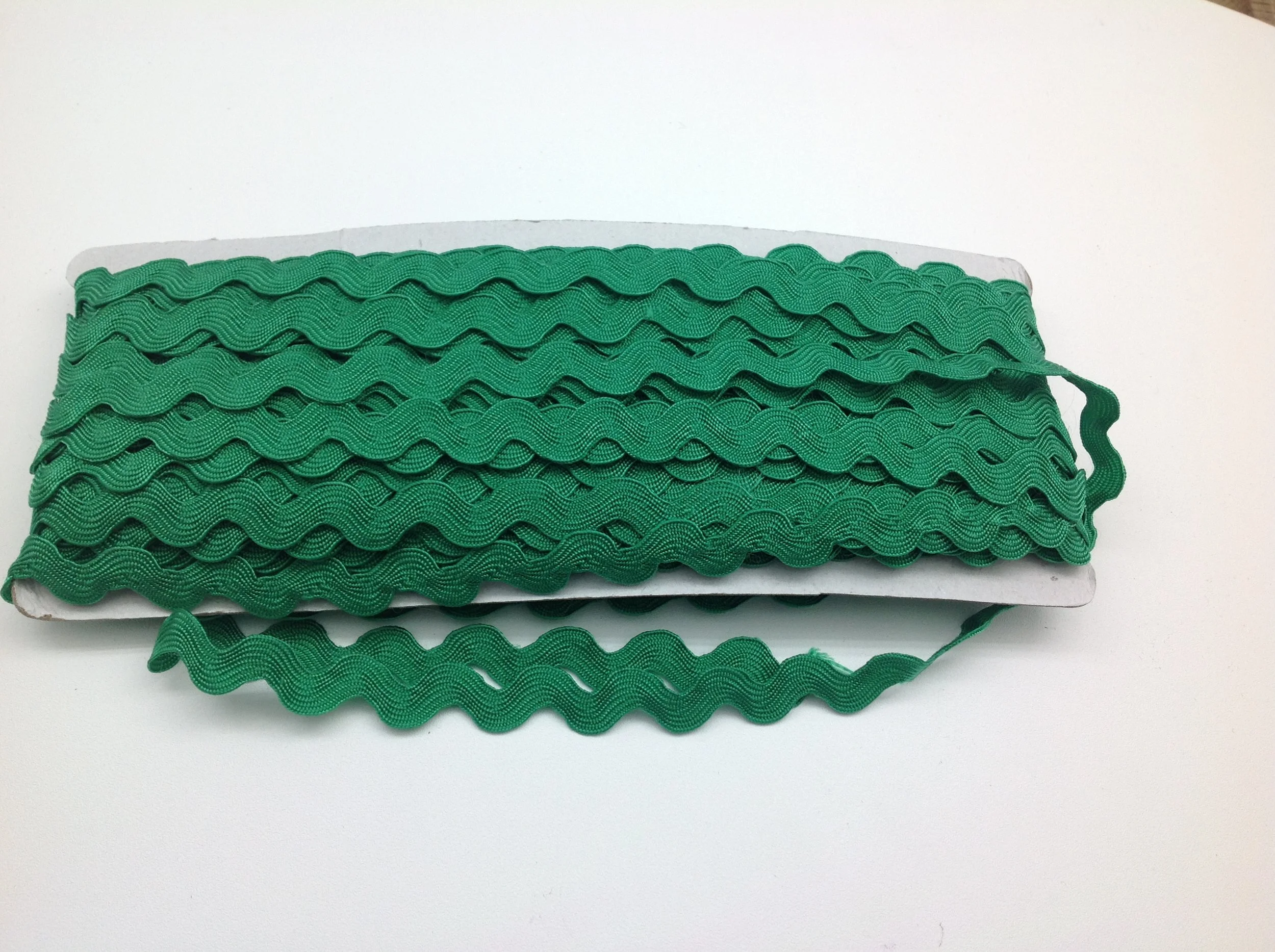 Tradway Ric-Rac_10mm_377_25m.JPG