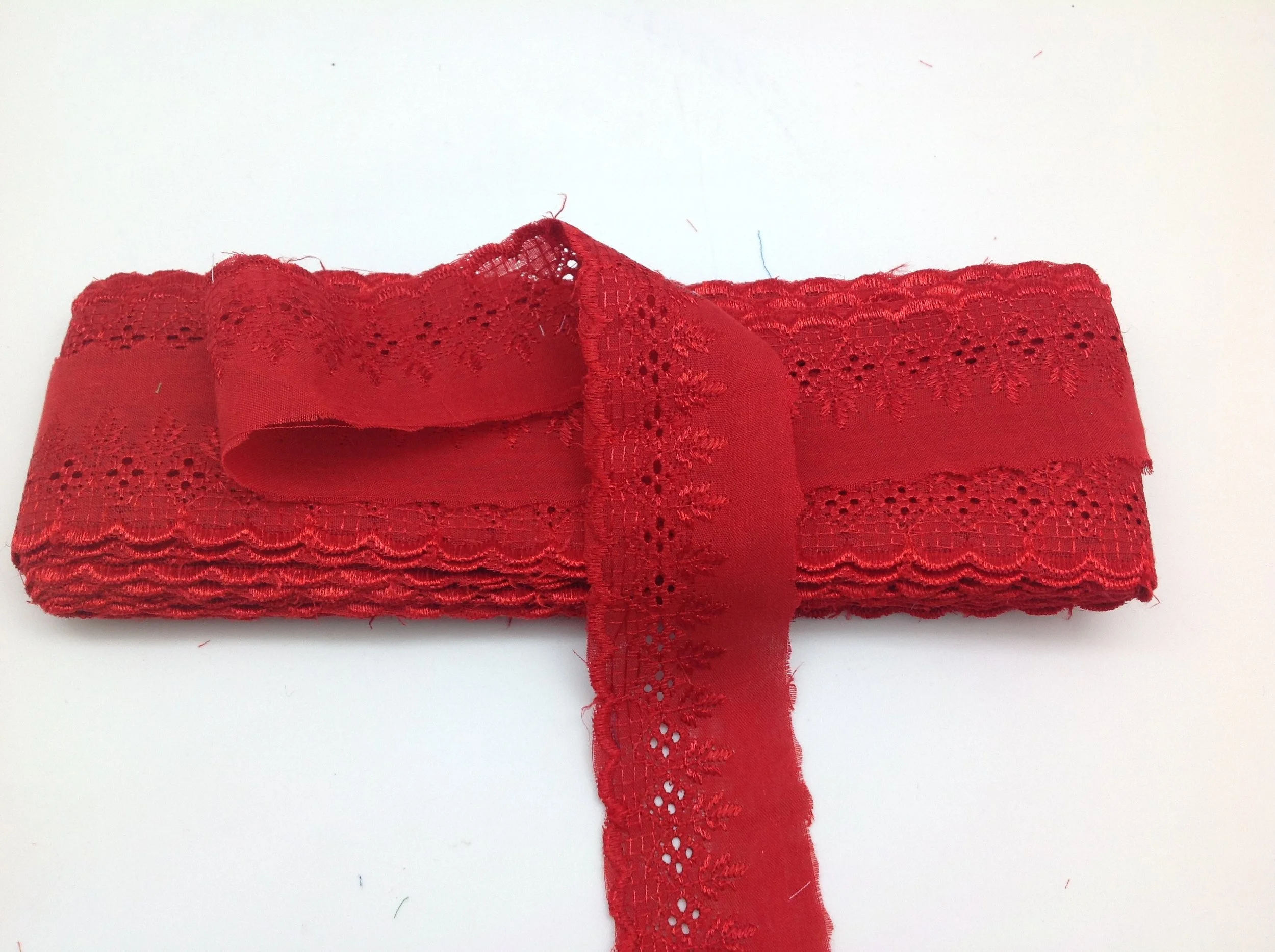 IS-0649 RED.JPG