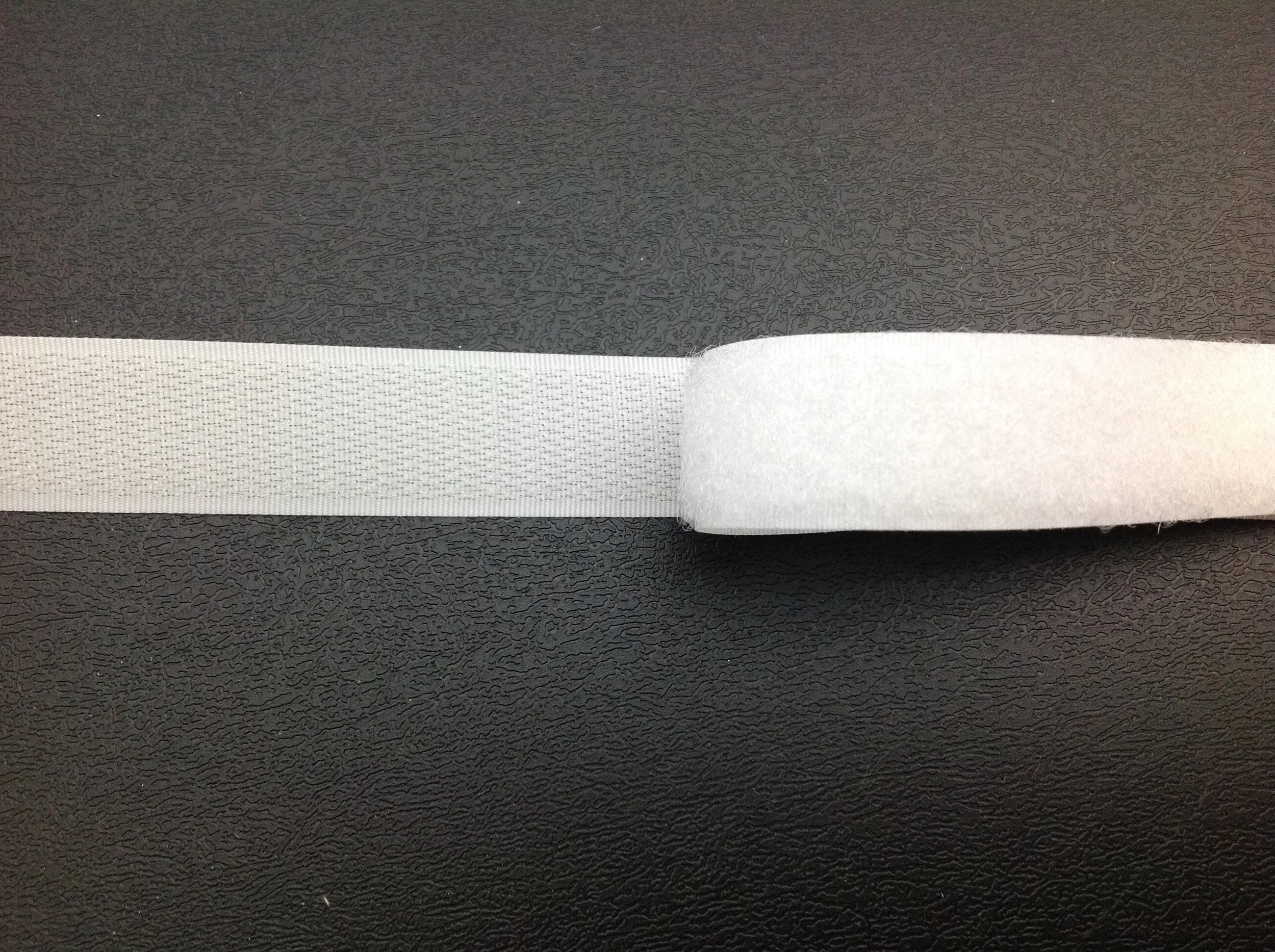 Tradway velcro20mm_white.JPG