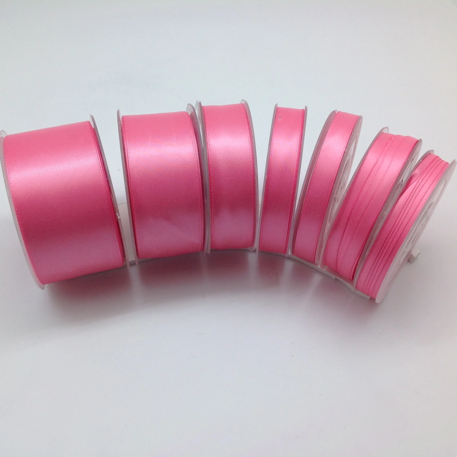 Tradway double-sided ribbon HOT_PINK_P189.JPG