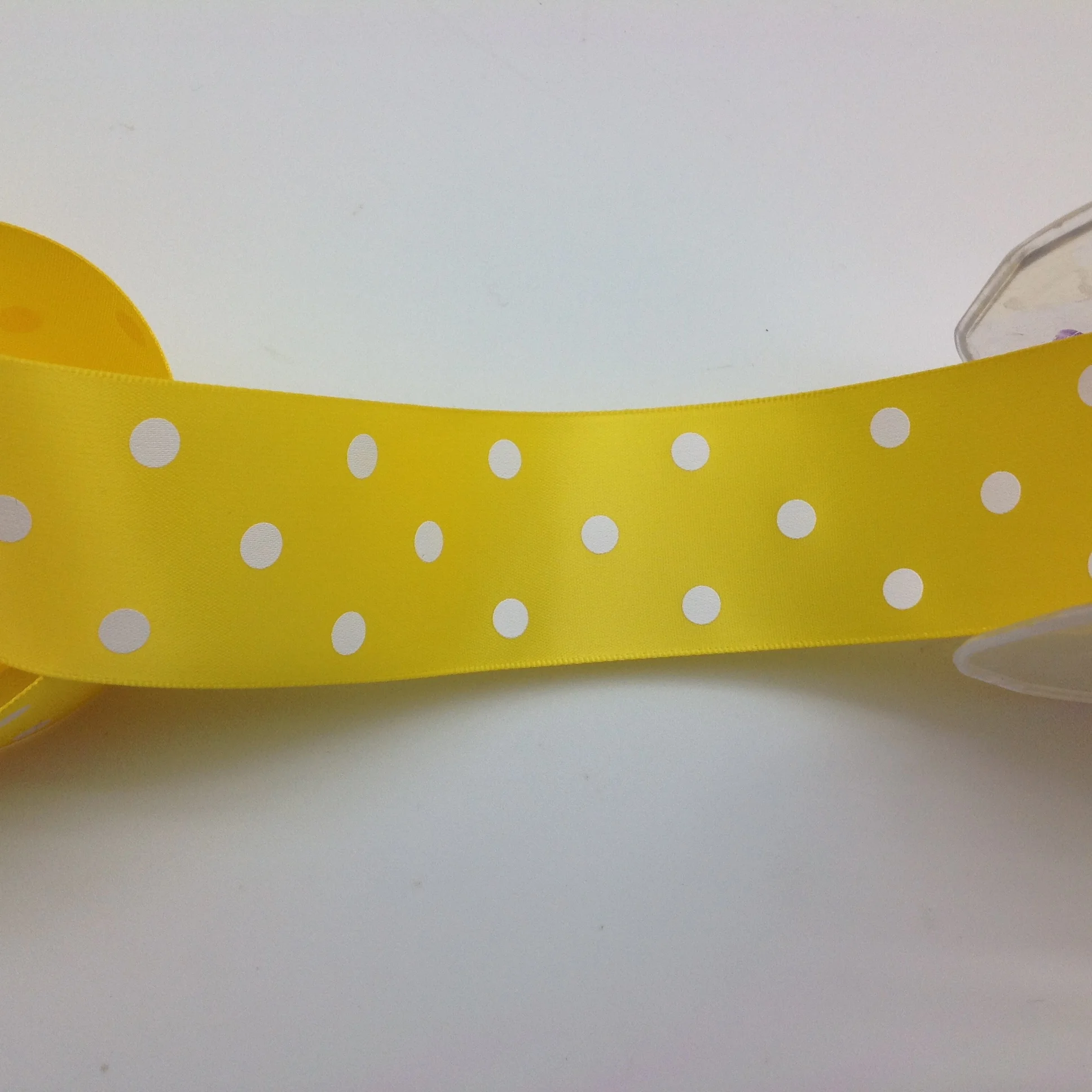 Tradway P4 - Polkadot Ribbon, DF957-150-C035, 25 meters per roll, Availabe in 38mm or 25mm.JPG