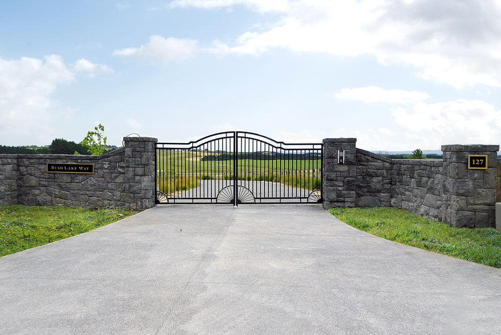 127 batty Rd. GATE image.jpg