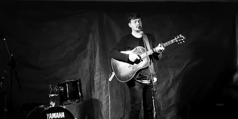 📸 @jowe_e_music // Bucket Lounge - Glebe, NSW