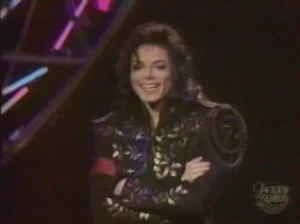 michael-jackson_213695_top.jpg