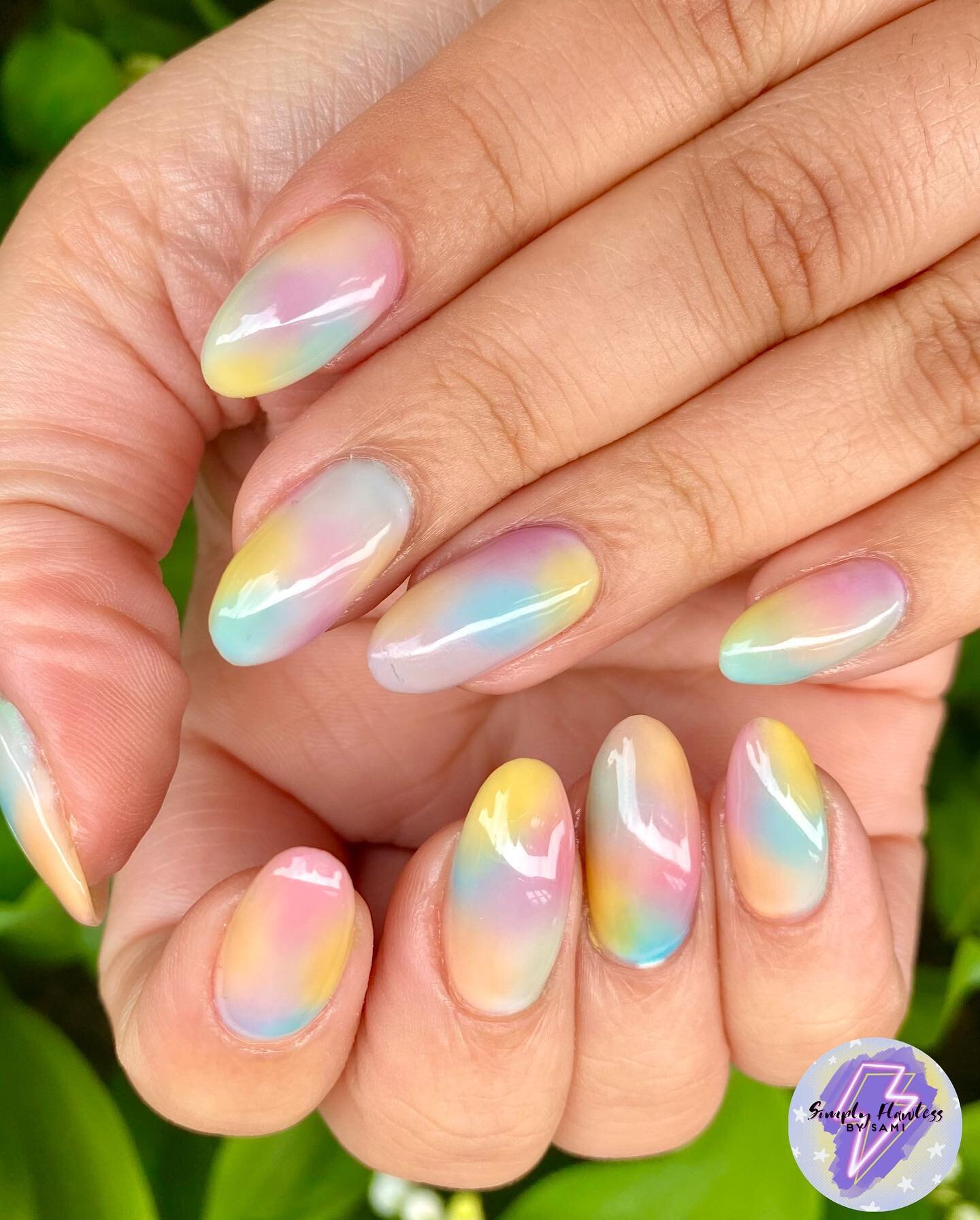 ☁️🍭🍬🍭☁️
•
•
•
@luminary_nail_systems builder gel base “clarity”
@opi “funny bunny”
@magpiebeautyusa Velvet Top with compact pigments - tahiti, st lucia, zanzibar, mallorca, fiji, & bahamas
@prestogel No W