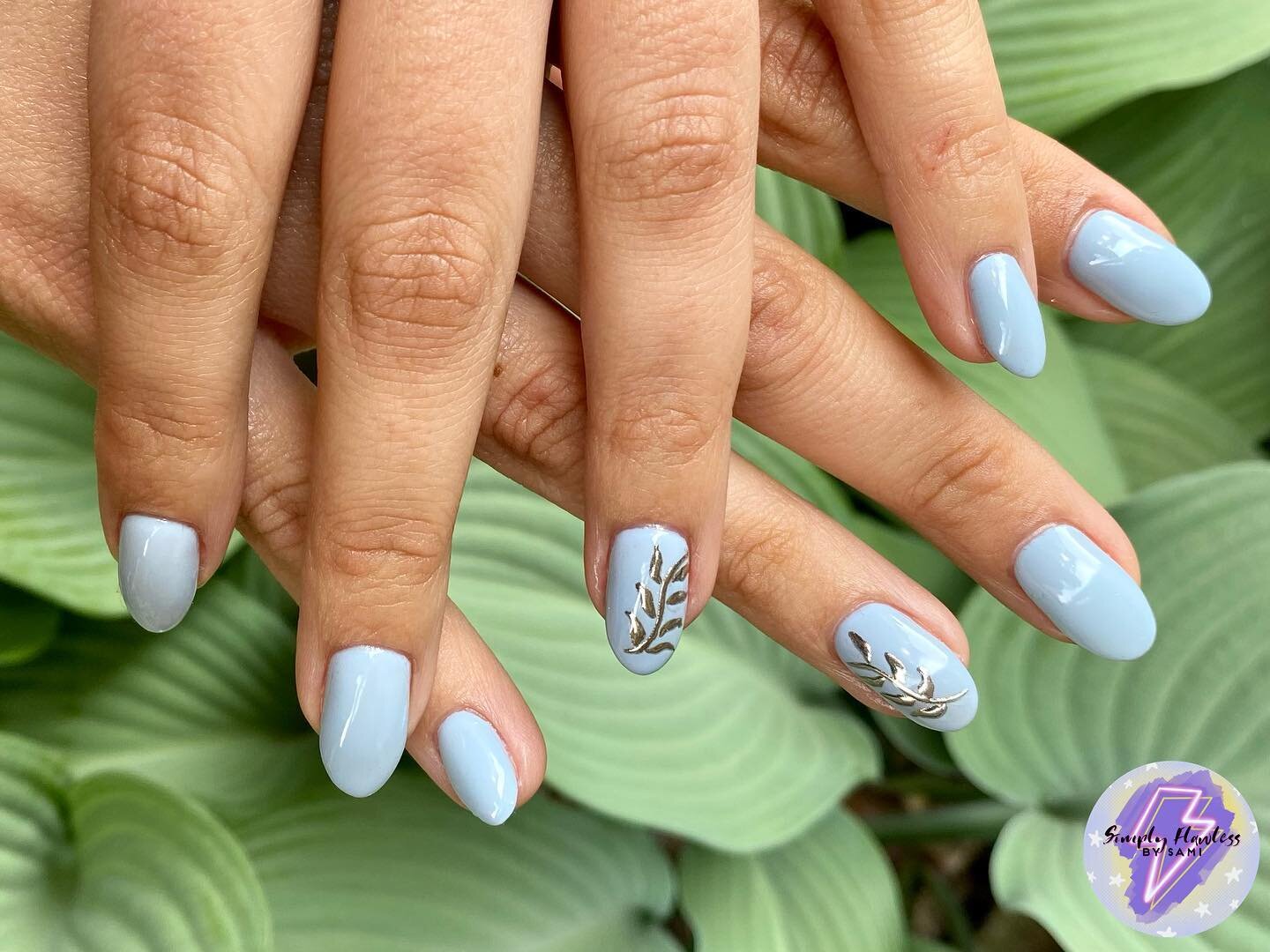 🩵𝒻𝒶𝓃𝒸𝓎-𝒾𝓈𝒽🩵
•
•
•
#cnd #cndshellac #shellac #gelmanicure #gelpolish #gelpolishmanicure #springmani #springnails #naturalnails #abstractnails #healthynails #ctnails #newhavennails #ctnailartist #203nails #newhavennailartist #