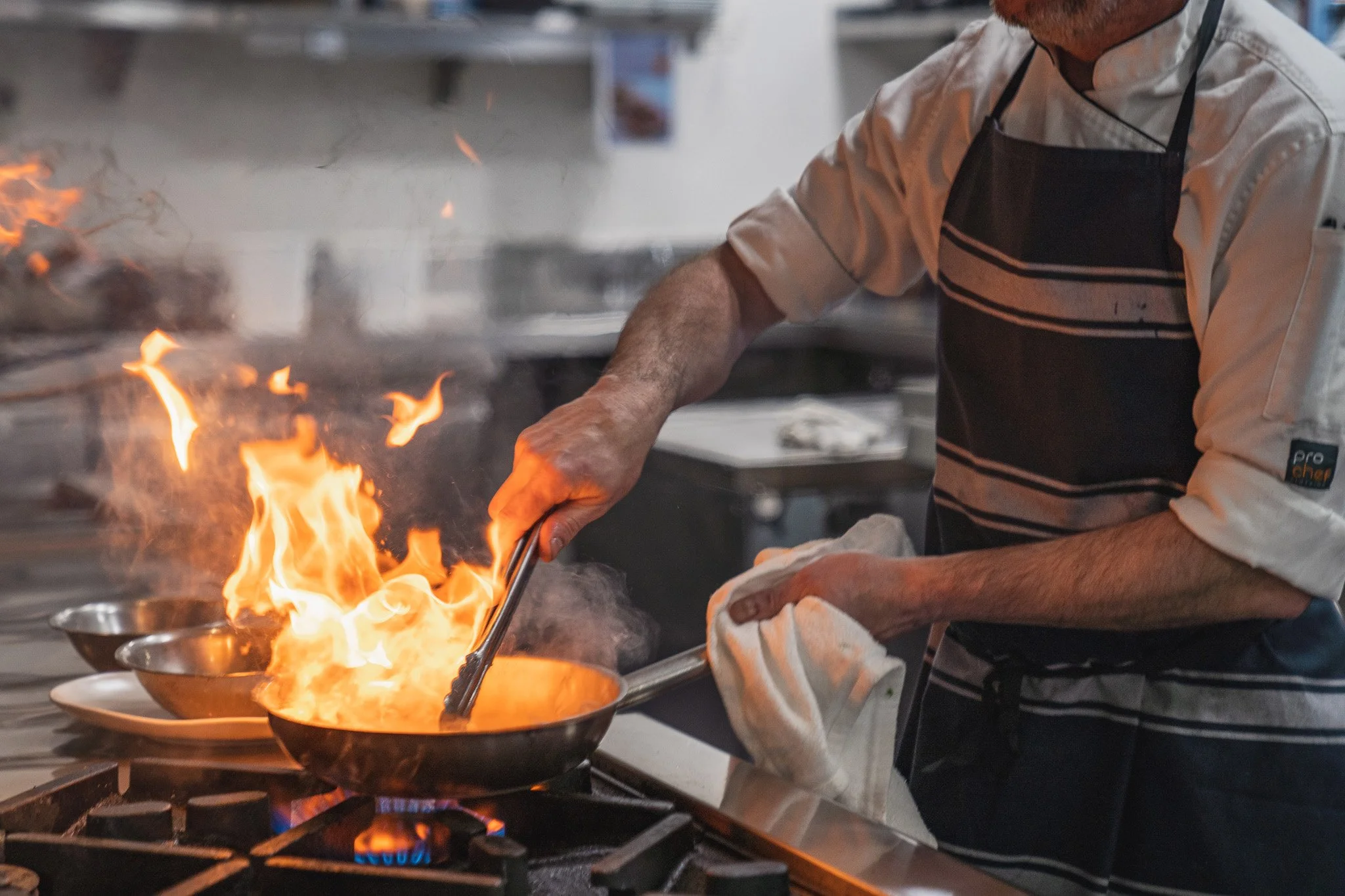 Our winter menu is being served.

Comforting dishes, seasonal flavours, good wine, and every excuse to settle in by the water a little longer. Designed for long lunches, cosy dinners, and the kind of service that makes you want to stay for one more g
