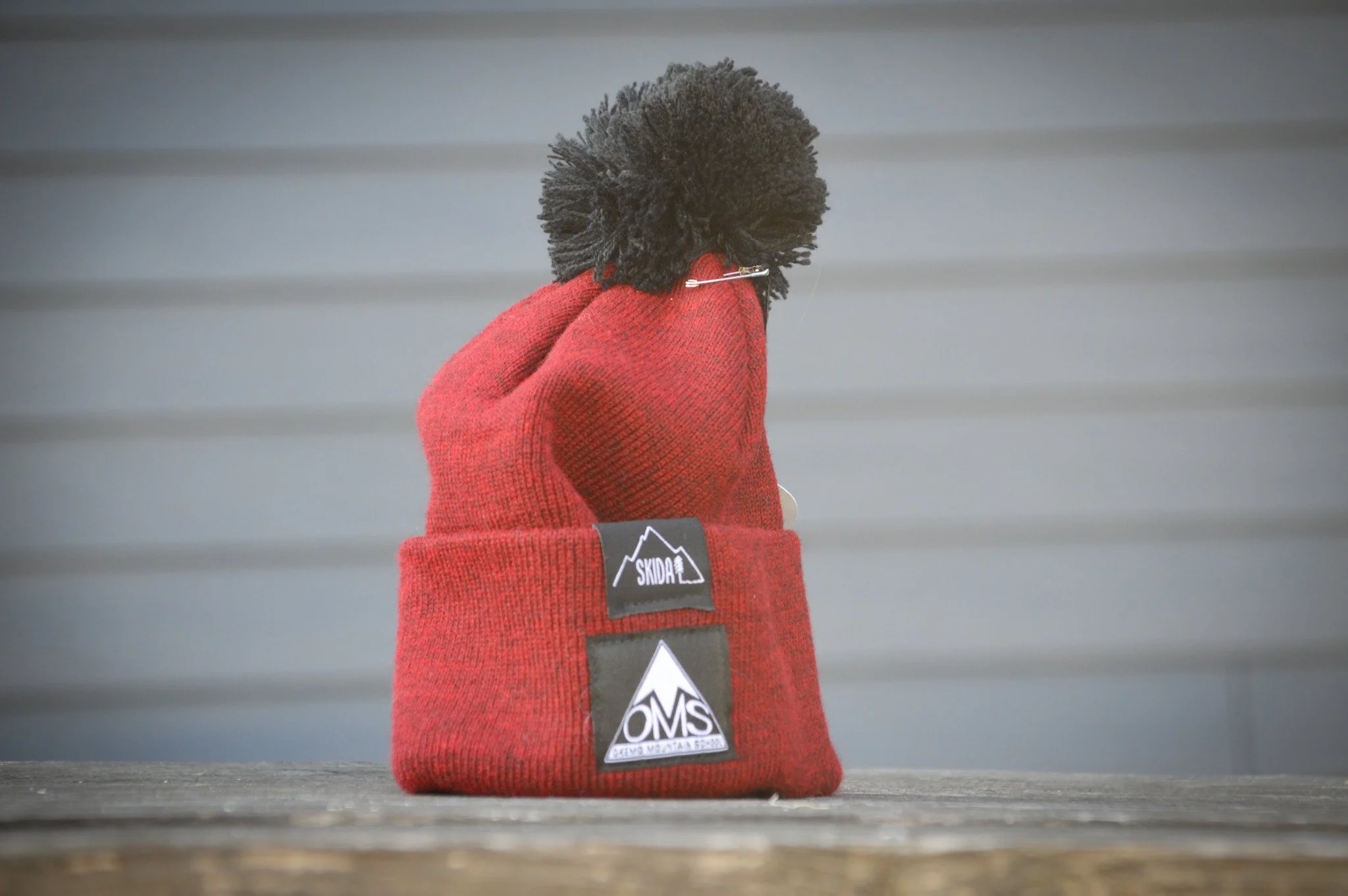 Skida OMS Firetower Pom Beanie — Okemo 