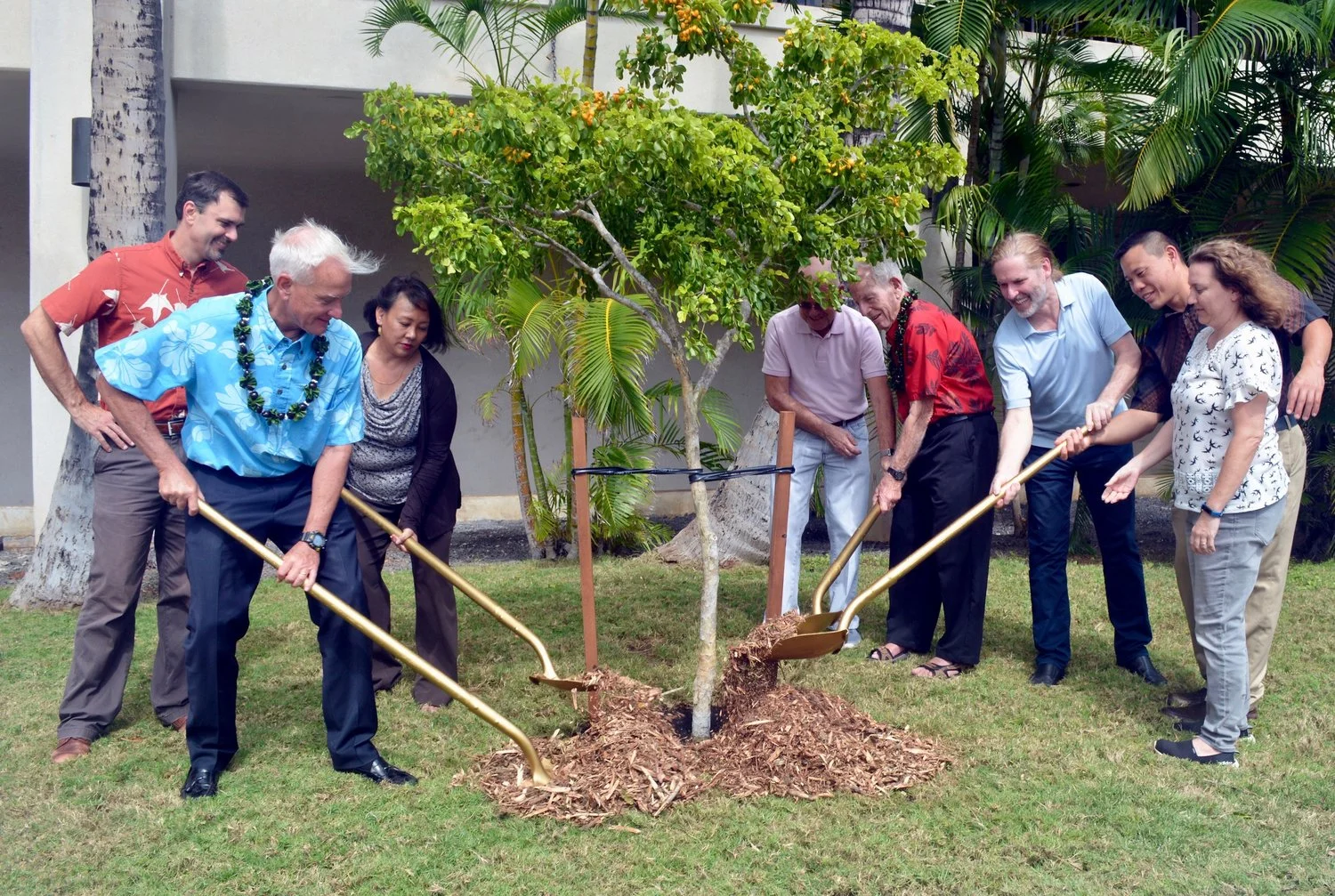 mayor tree canopy commitment.jpg