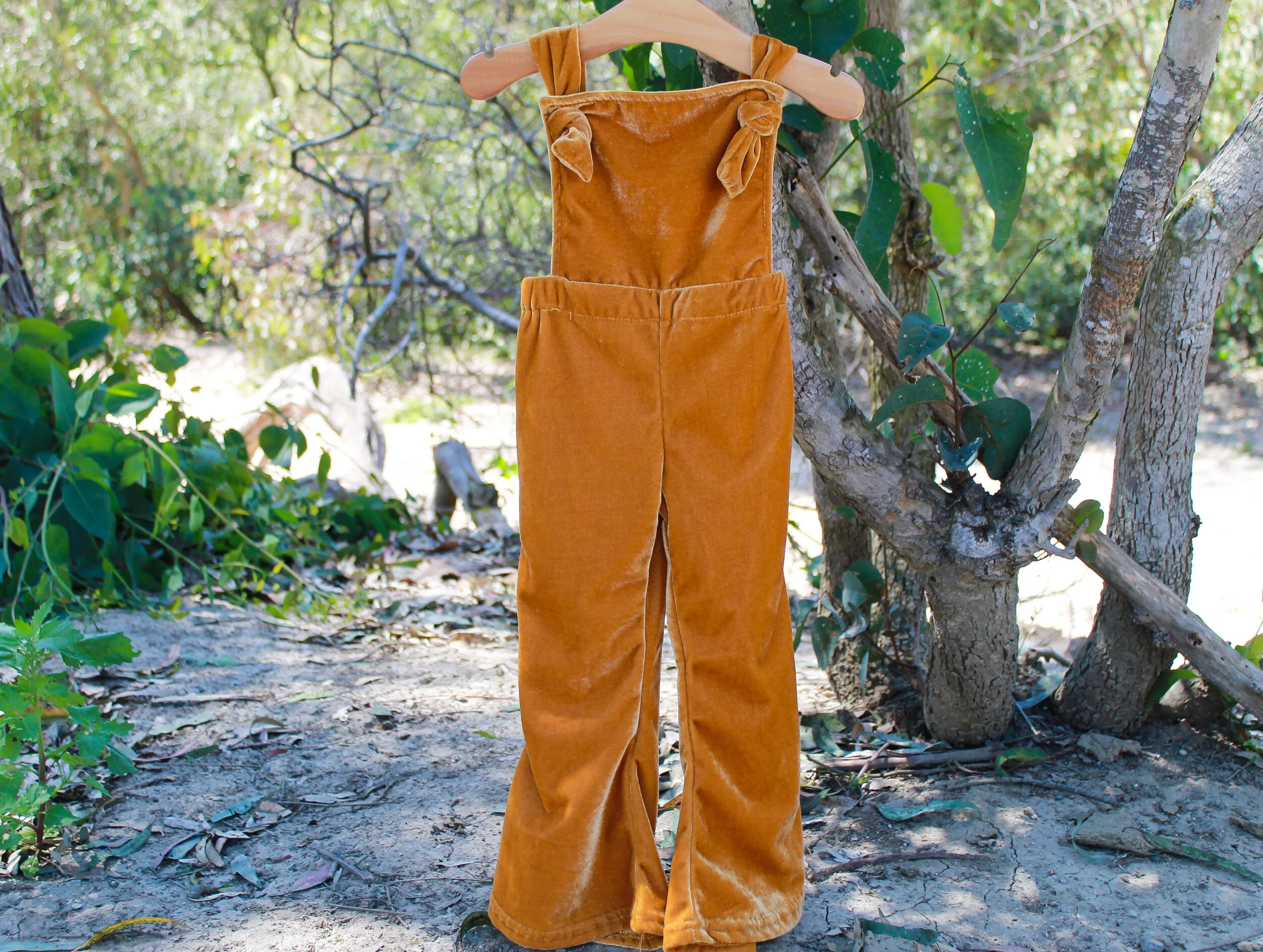 5ABBB509-4085-4C0E-975B-5A9656C960F3