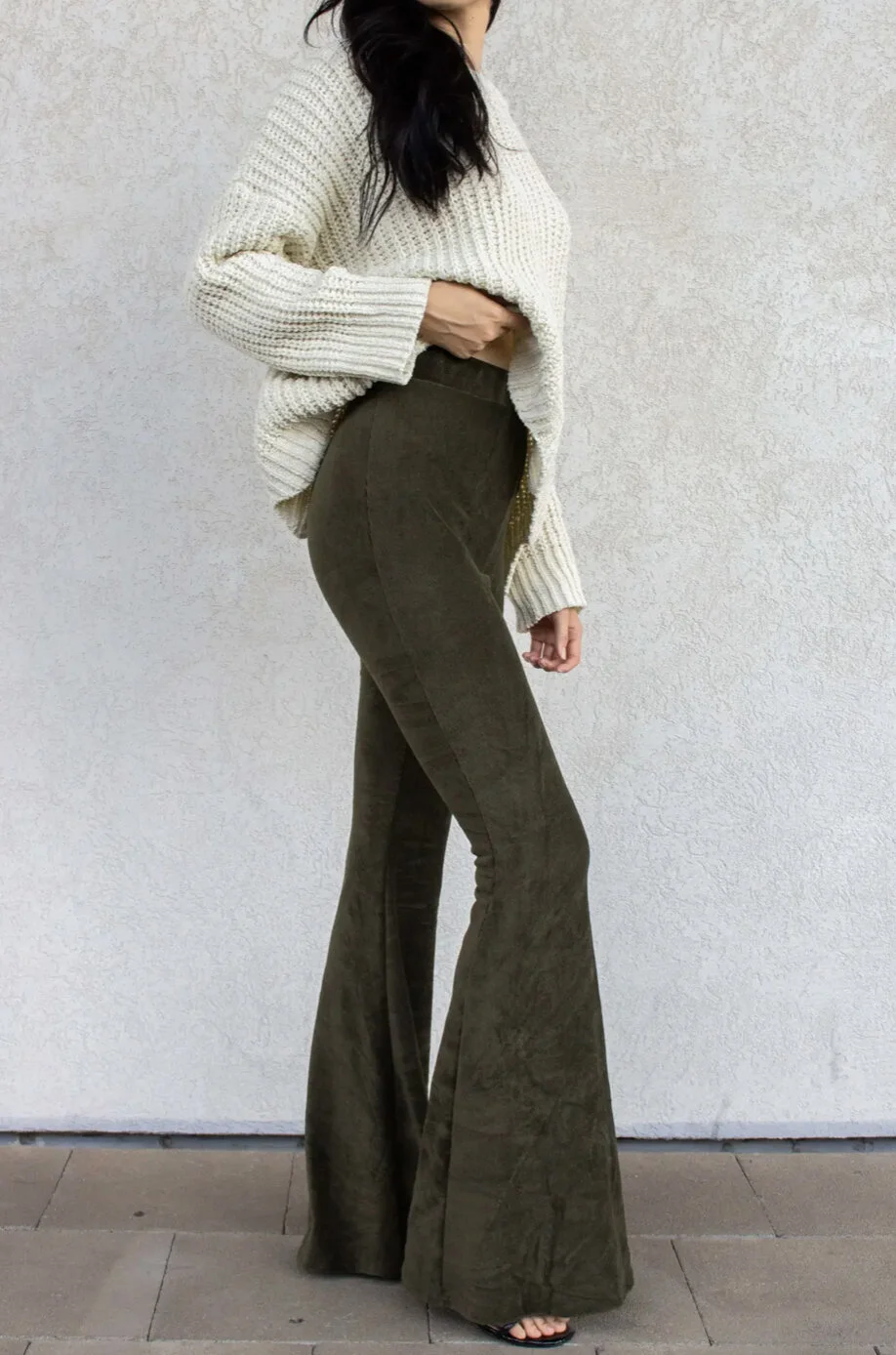 0661D2DE-260F-47FA-B74B-F56F08168021