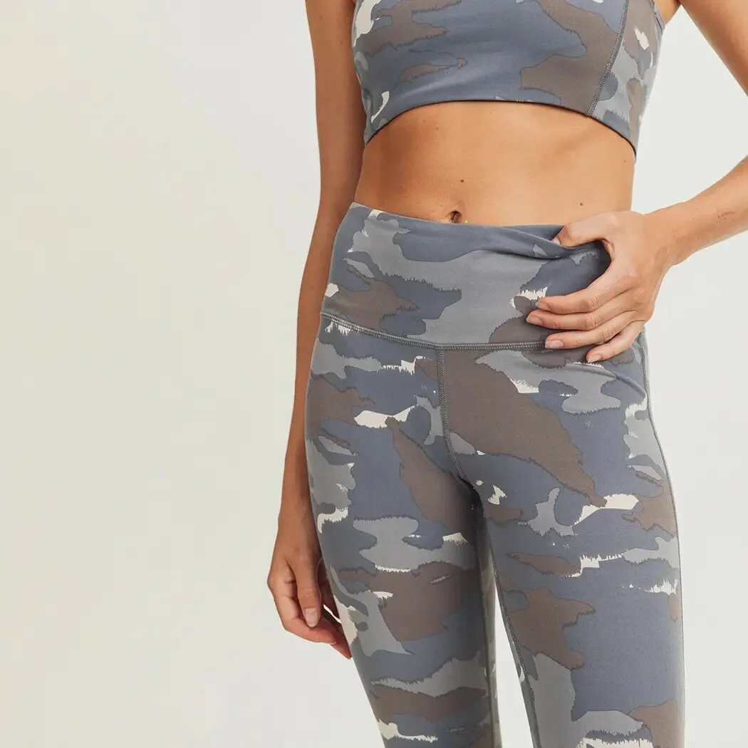 FDD2F4BC-5510-481A-9636-A2FA5DBA8FCA