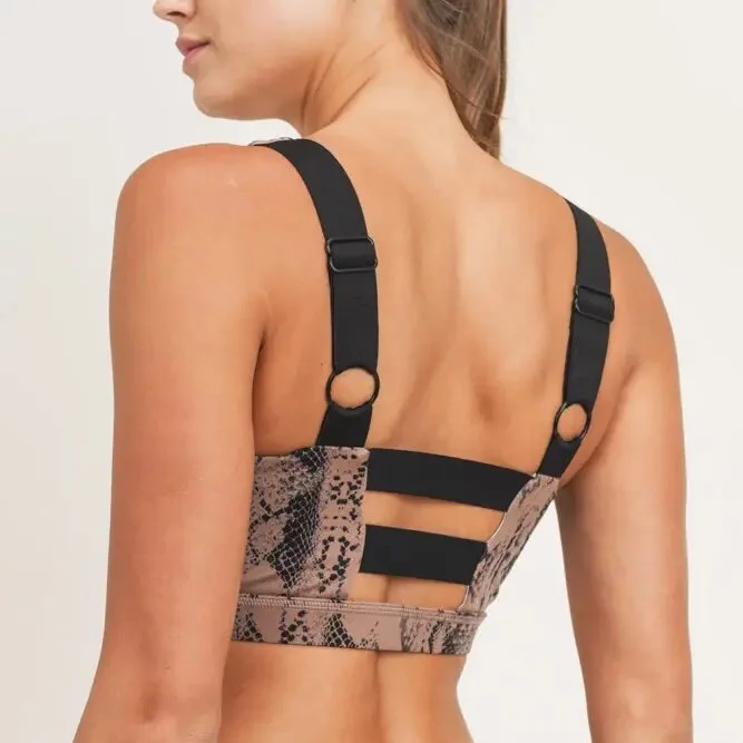 6A8CA578-8A42-4B4A-8EF8-516F137F987F