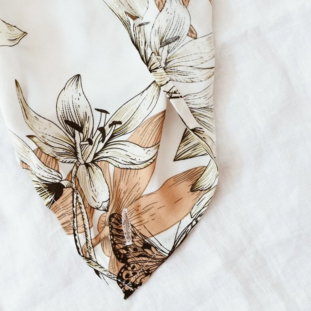 Hankies ~⠀⠀⠀⠀⠀⠀⠀⠀⠀
Do you use them or did your grandparents?⠀⠀⠀⠀⠀⠀⠀⠀⠀
I'm all up for switching out single use. There are some switches I just can not do. I just can't hankies and cotton tips I am struggling with. I find hankies well a bit icky!⠀⠀⠀⠀⠀⠀