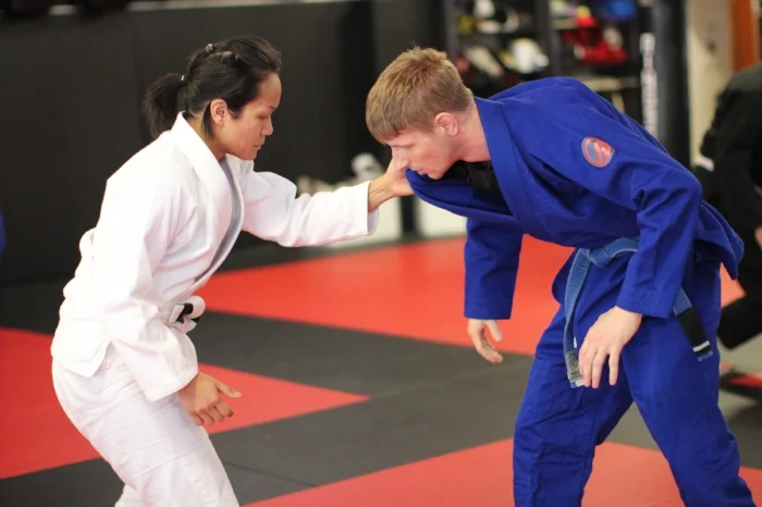 adult-jiu-jitsu-class.jpg