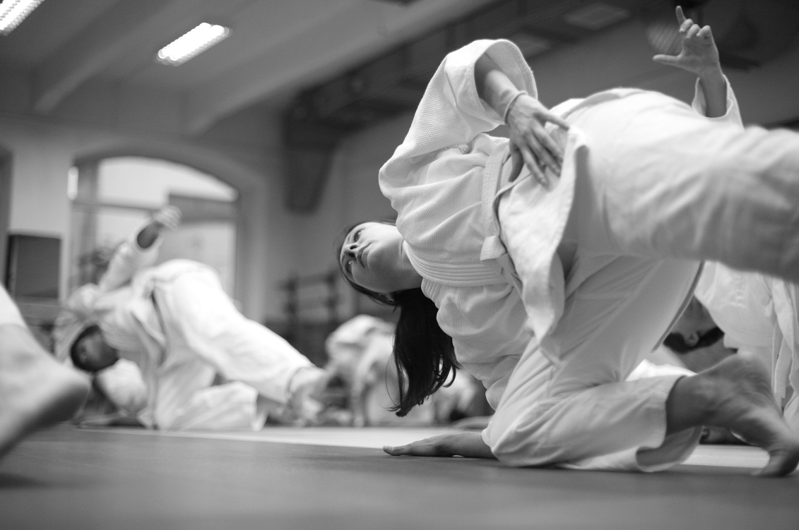 womens-martial-arts-classes.png