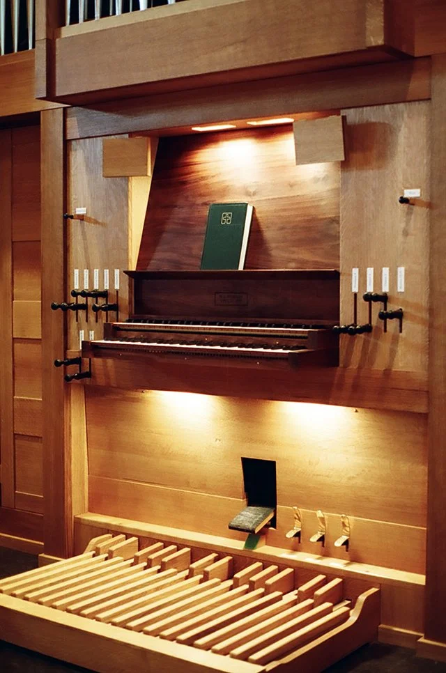 Key desk.jpg