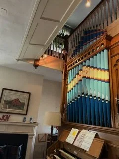 Organ side angle shot.jpg