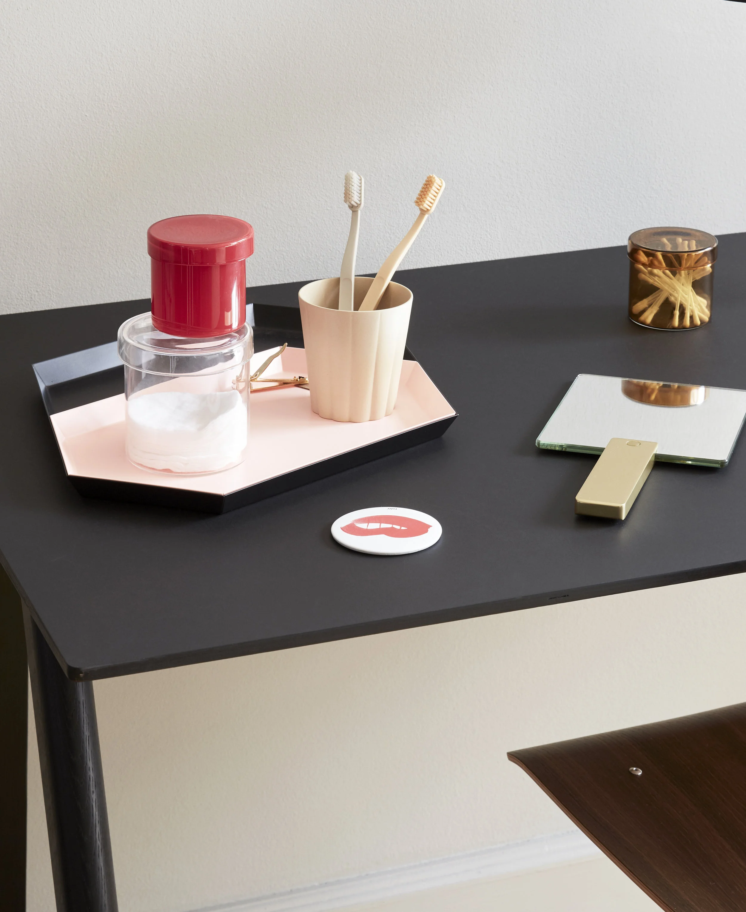 Kaleido Tray_Iris Mug_Container_Tann_Mirror Mirror_Pocket Mirror.jpg