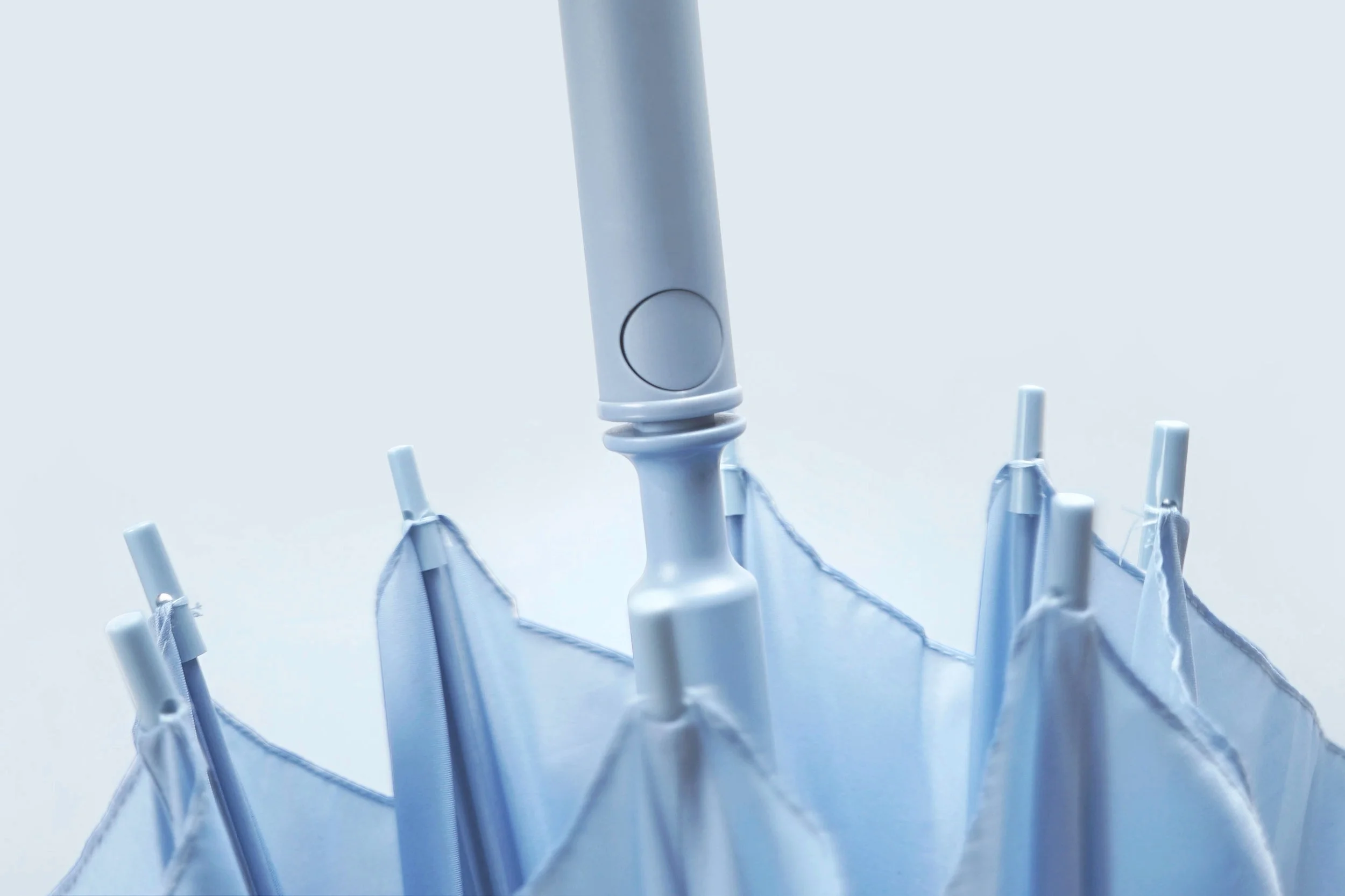 unun_Mono-Umbrella-light-blue_details_1.jpg
