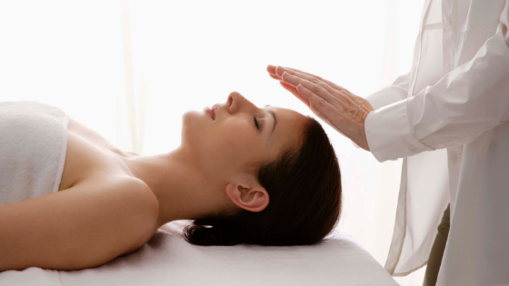 Reiki Simone Hadfield.png