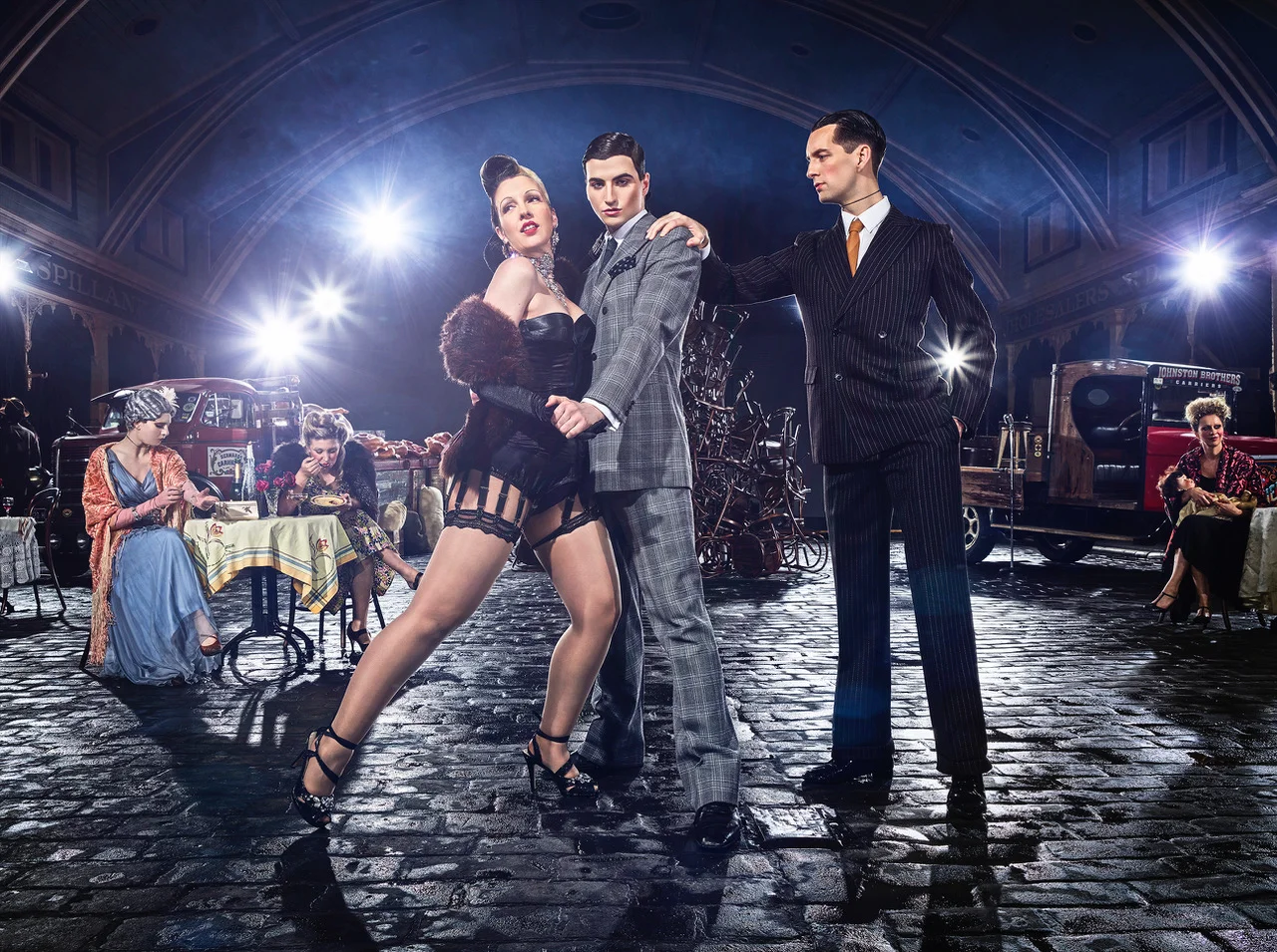 La Chica Burlesca The Burlesque Girl