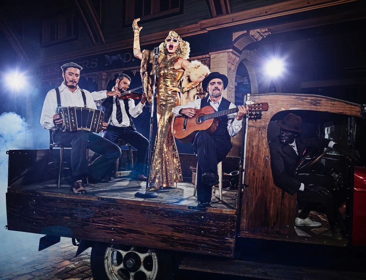 La Diva y los Músicos The Diva and Musicians