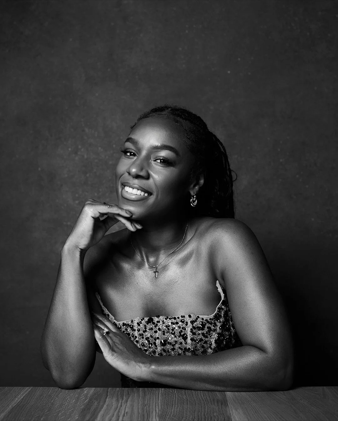 Final shows incoming!! What an honour it has been @lesmizofficial 🎭
London, love you! LA see you soon! ✨💛
#shanako #lesmiserables #theatre #musicaltheatre #actor #singer #eponine #mattcrockettphotography #portraitphotography