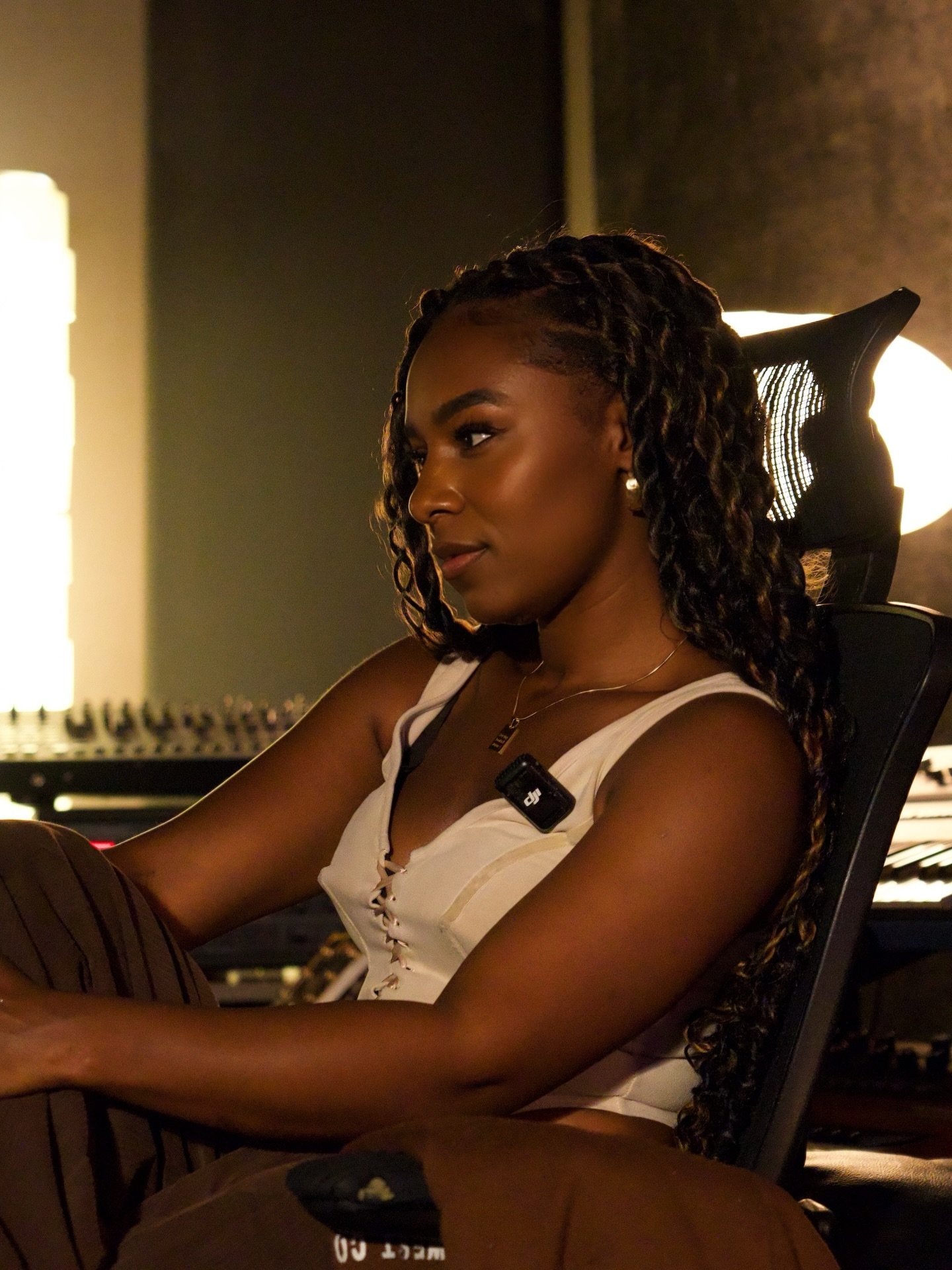 Happy New Month Shan Fam 💛💛💛💛

March was such a blessing. 
I got in the studio to record all the songs I&rsquo;ve been writing. I am so looking forward to completing it and getting it out to you!
Also&hellip;. I&rsquo;ve also been in my bride era