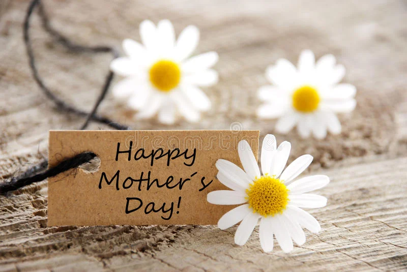 natural-label-happy-mothers-day-looking-words-40006414.jpg