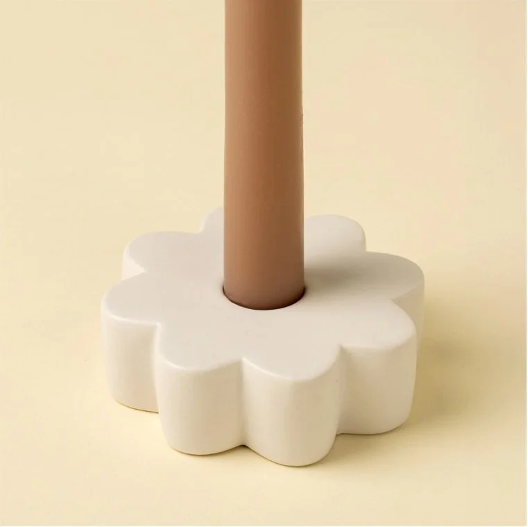 Ind candle holder daisy 1.jpg
