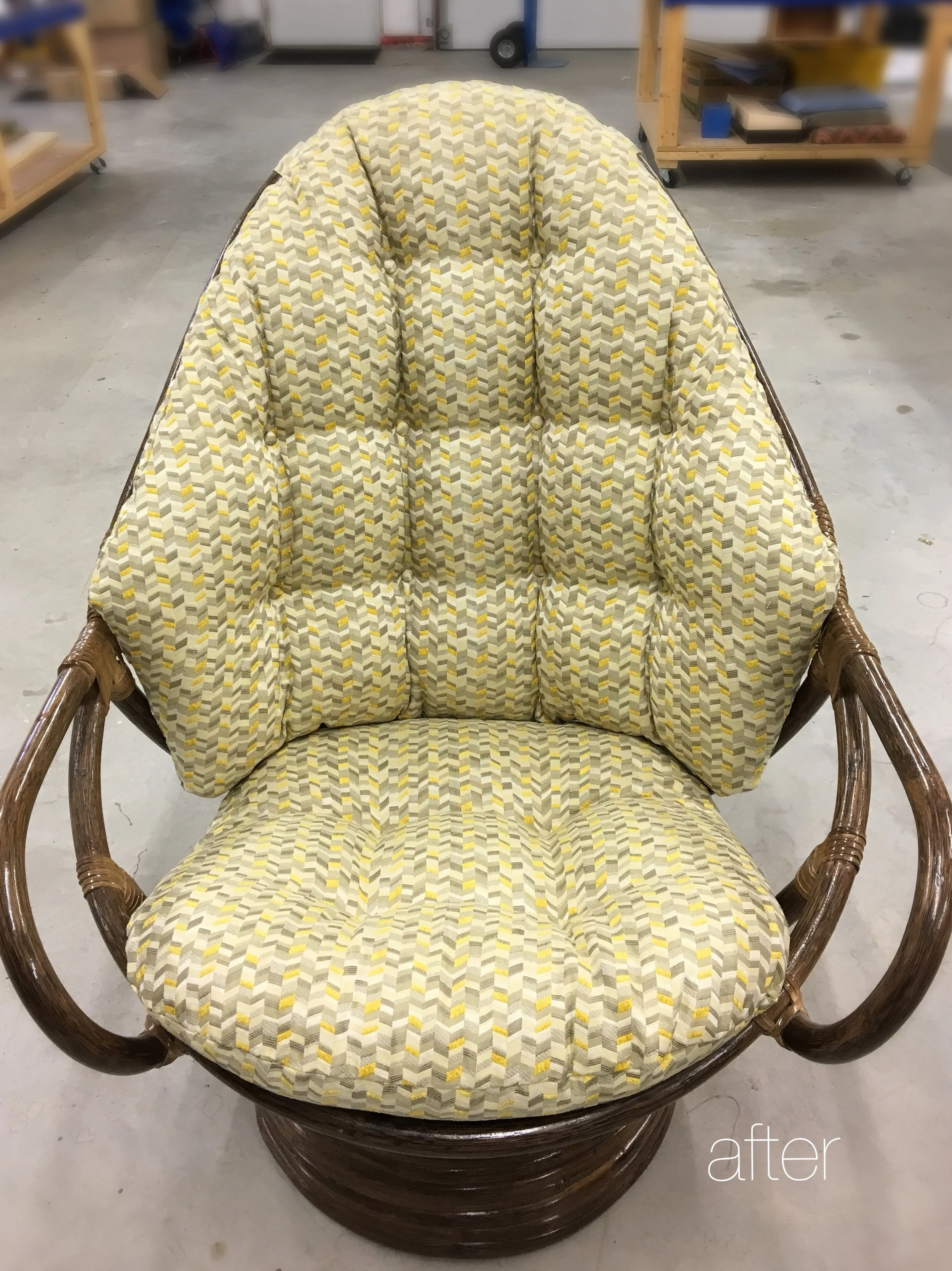 rattan swivel chair