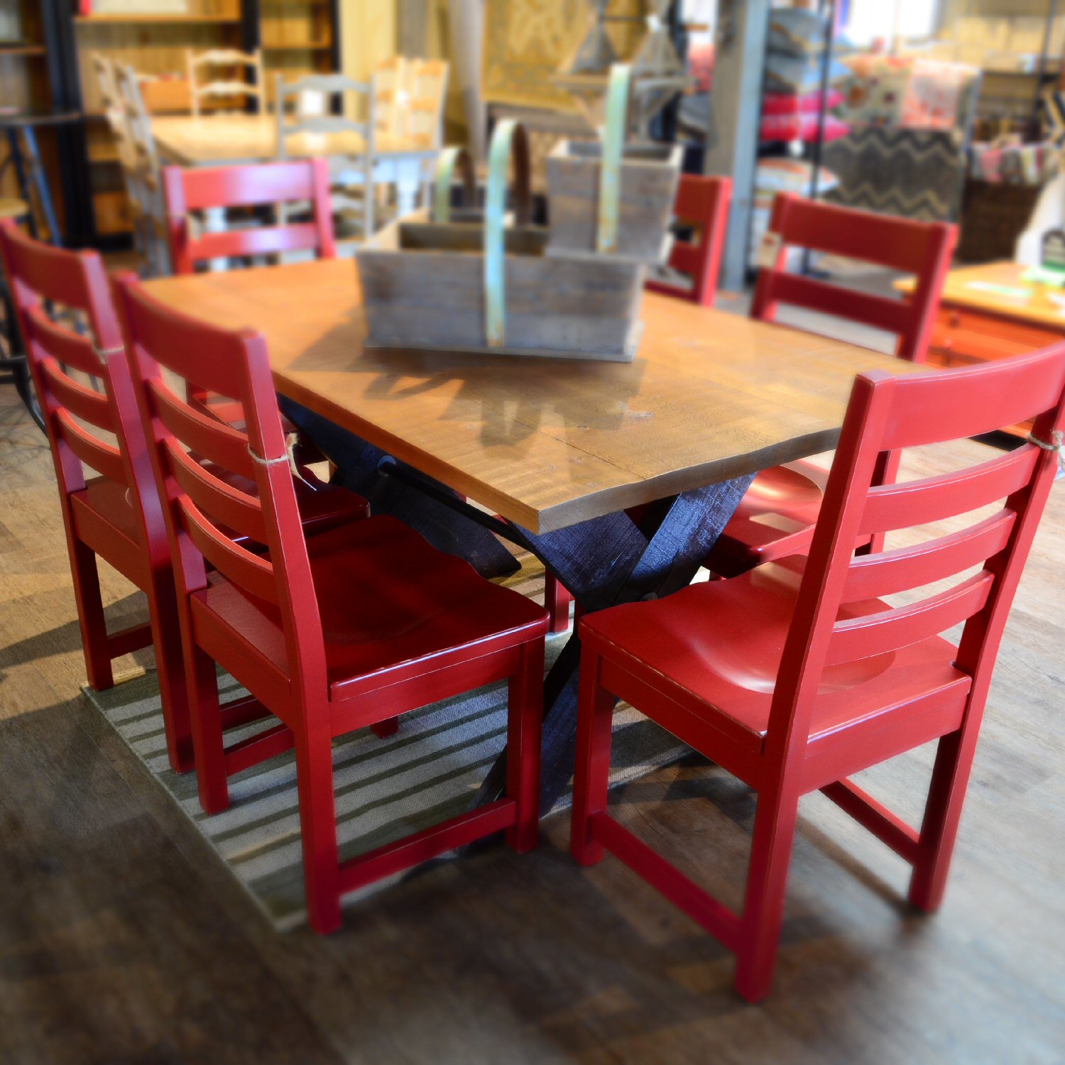 Sawbuck Table