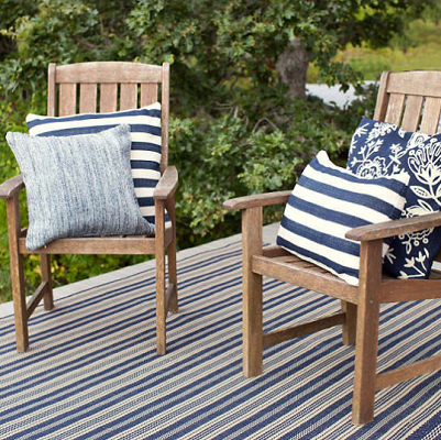 Otis in/outdoor rug @ Image One Designs