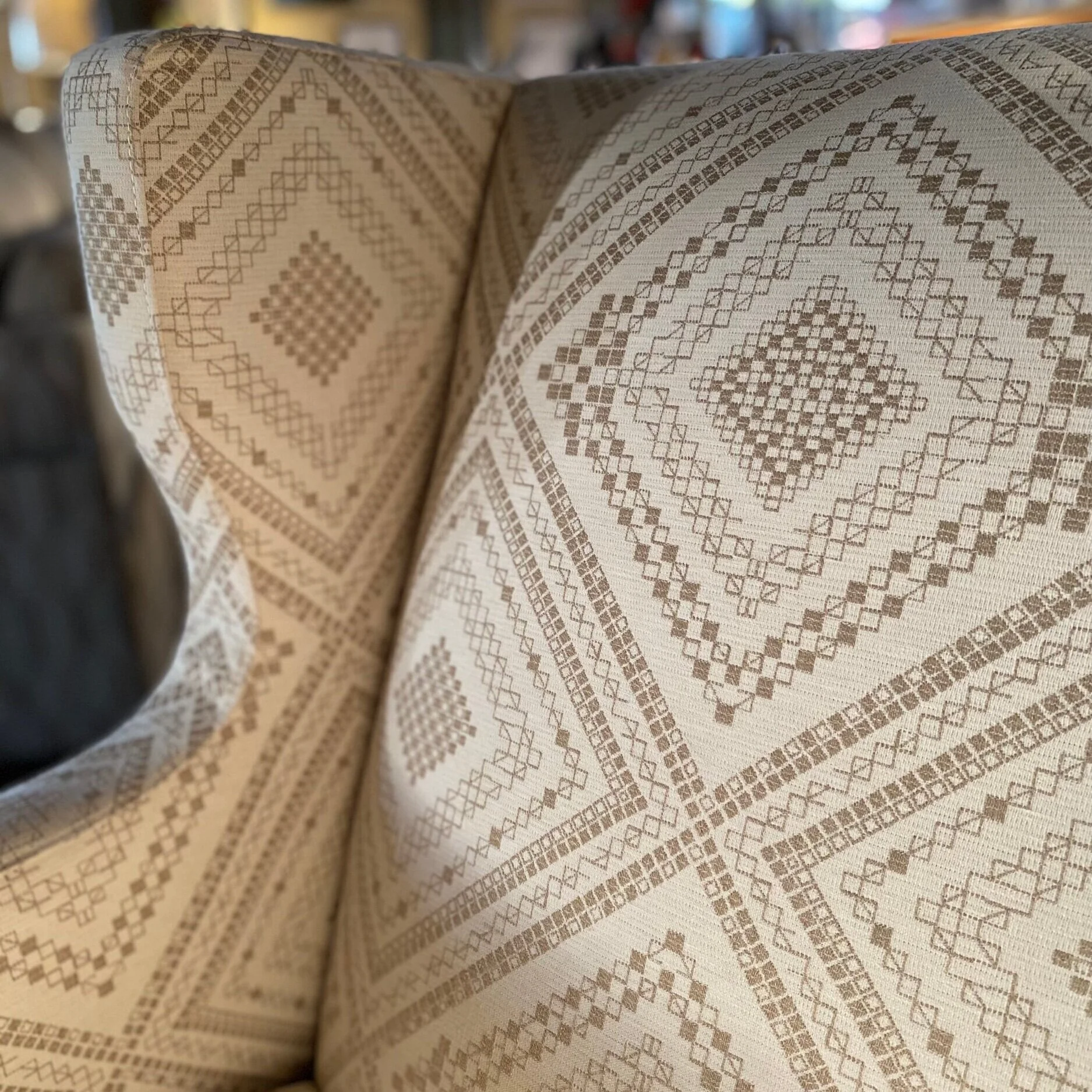 F375D9D6-97E9-491C-9B16-3D63787577D1