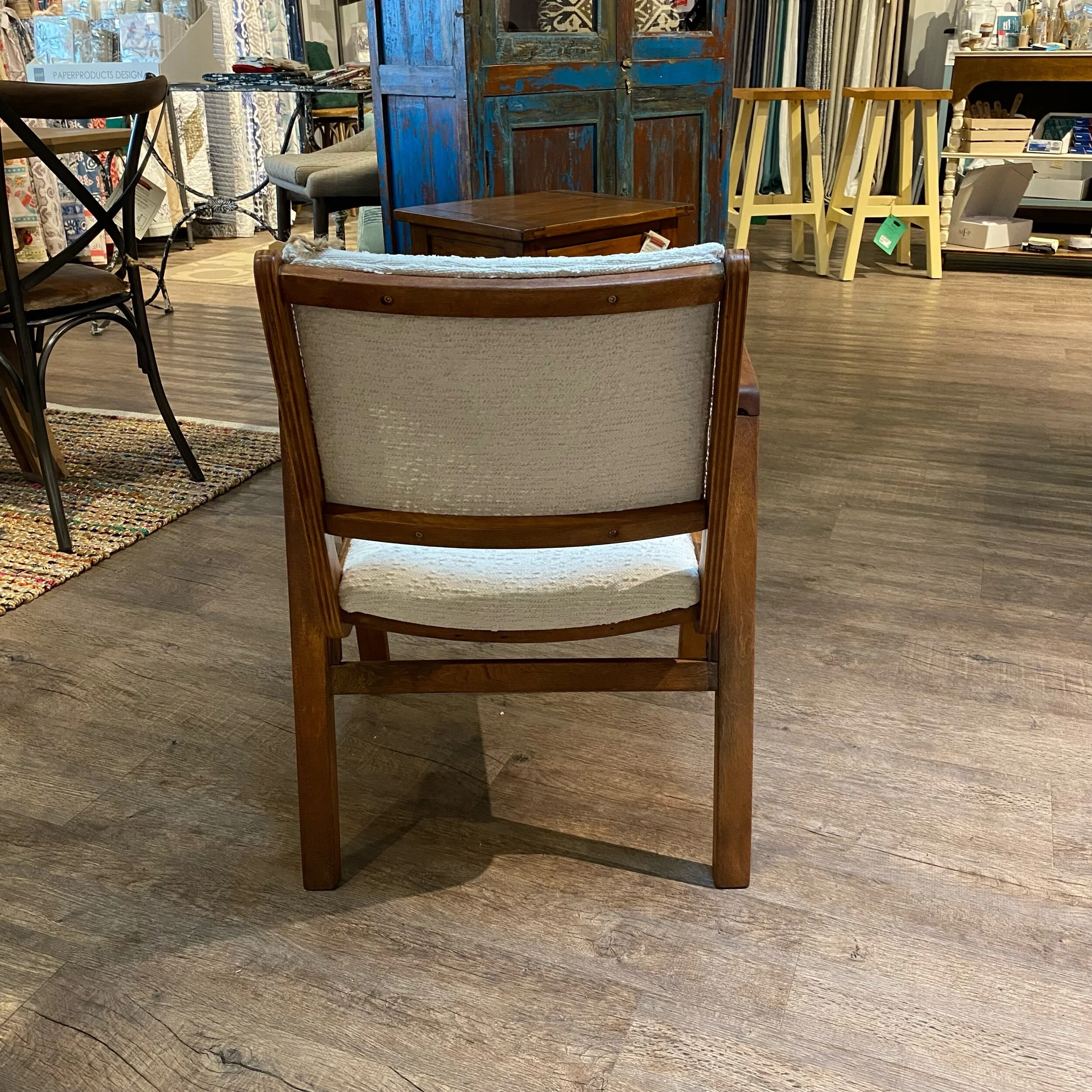 71A00B5E-08C9-4CEC-B4EC-35403139F95B