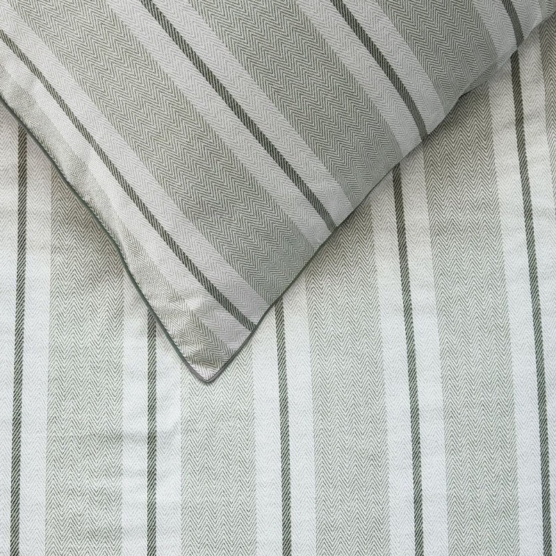 BRNL duvet silvan green 2.jpg