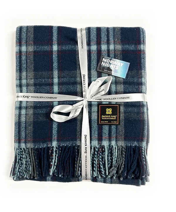 Norway Nights Deluxe Blanket.png