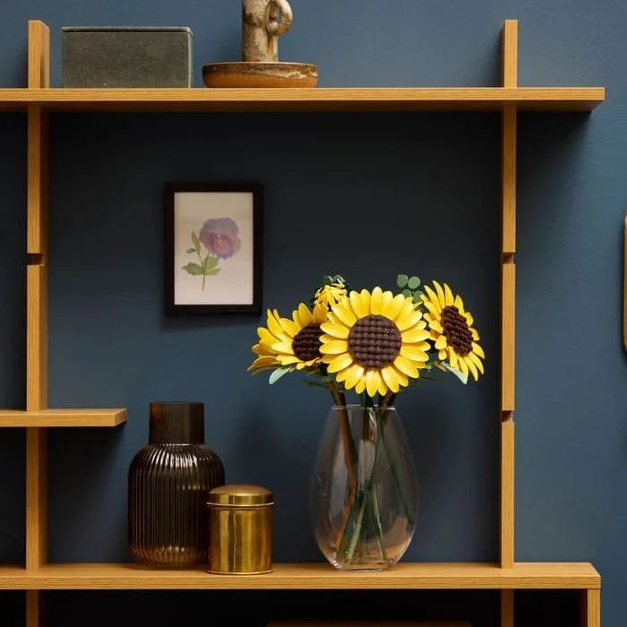 Lego botanicals sunflower boquet 11502 3.jpg