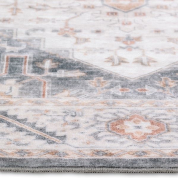 viana rug touch medallion 3.jpg