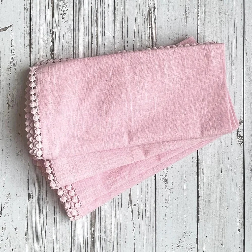 Mah napkin lace pink 1.jpg