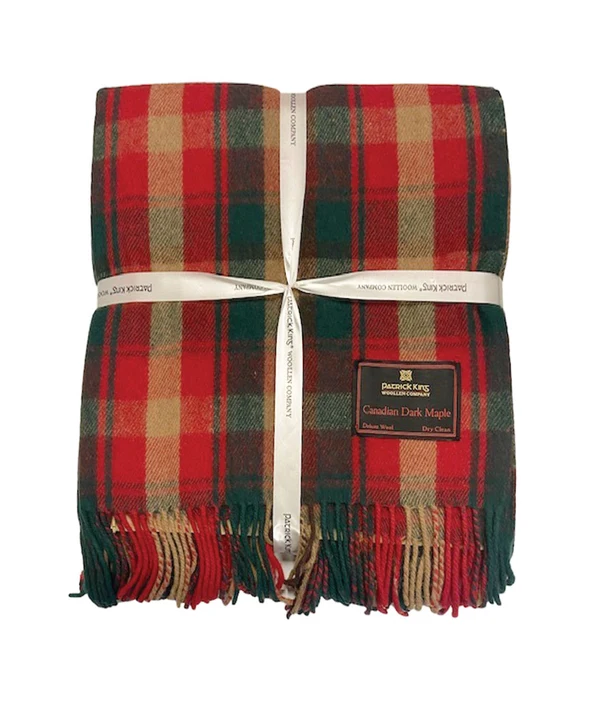 Dark Maple Deluxe Wool Blanket.png