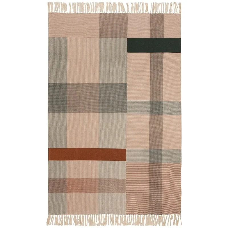 Dan throw dimension 2.jpg