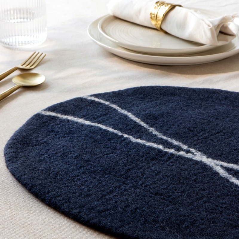 Dan placemat Striato midnight 2.jpg