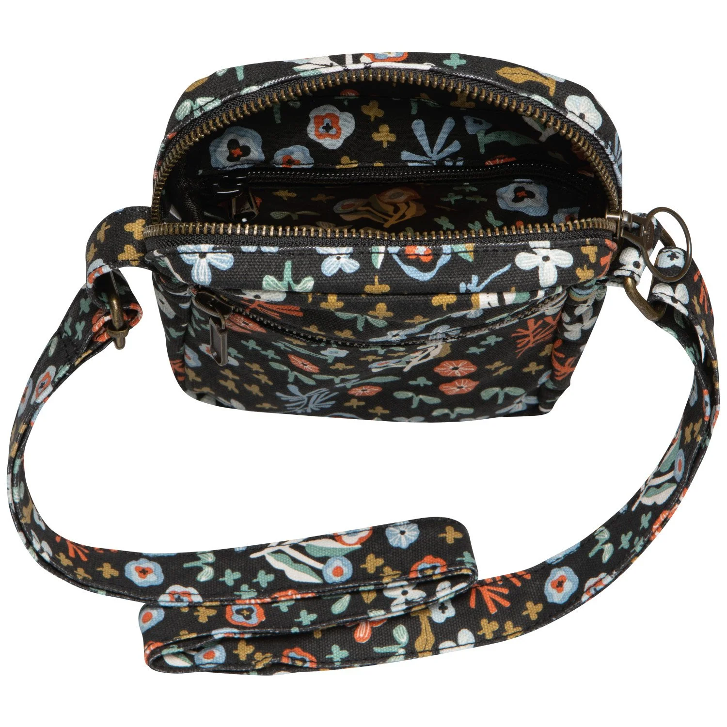 danica bag cross dogwood 2.jpg