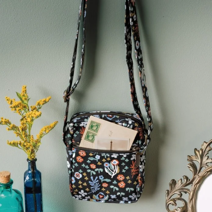 danica bag cross dogwood 4.jpg