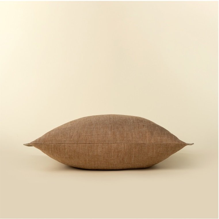 Ind toss Horizon linen 2.jpg