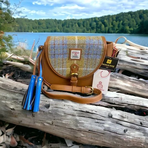 PK bag saddle Harris Light Brown 1.jpg