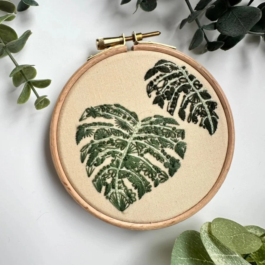 Nest mini Monstera 1.jpg